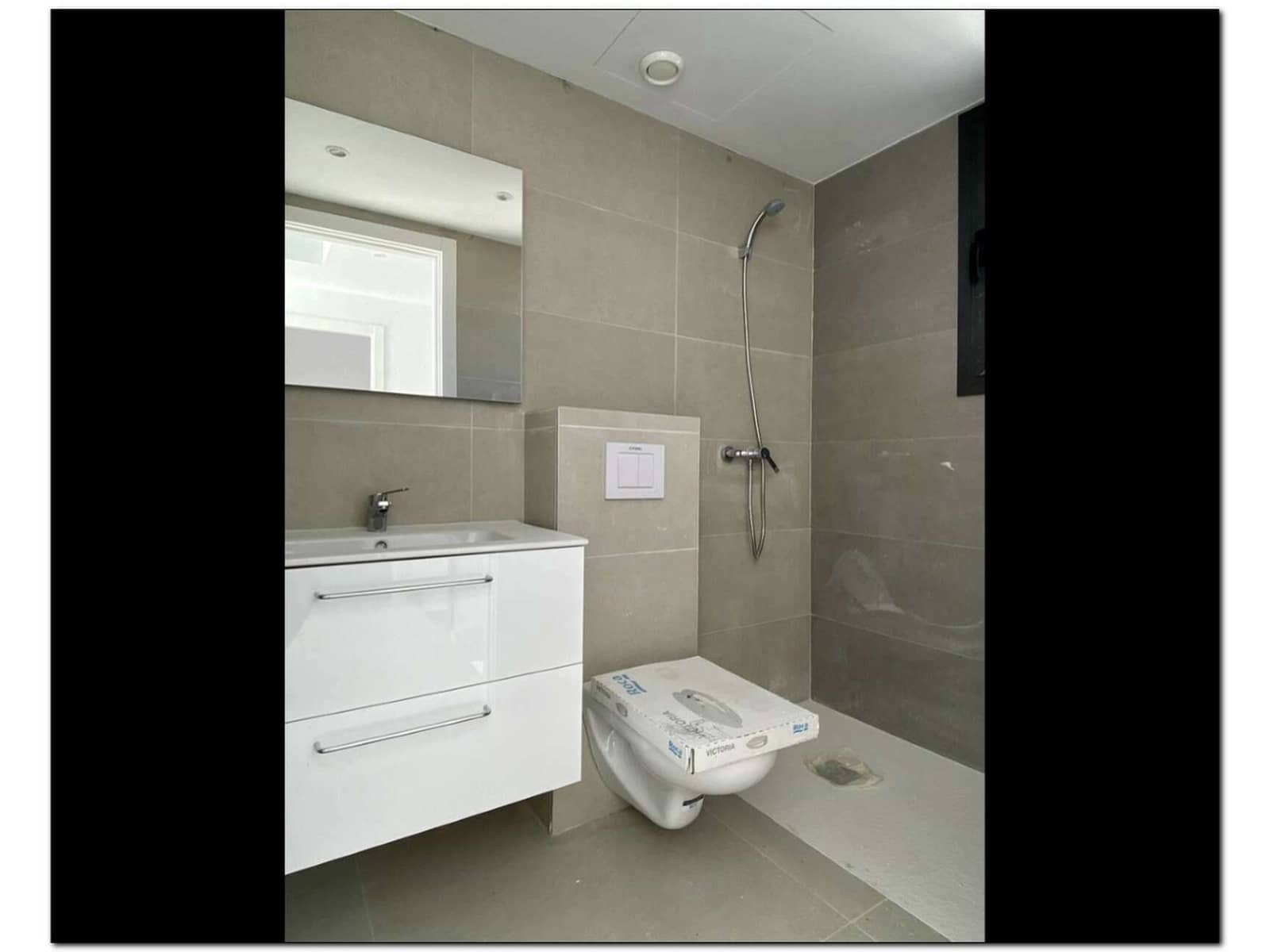 4 sypialnia Dom blizniak na sprzedaż w Empuriabrava z basenem - 789 000 € (Ref: 9759223)