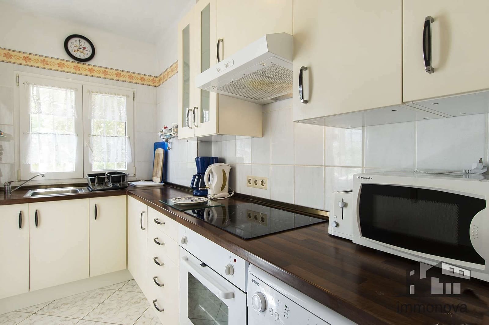 4 slaapkamer Villa te koop in Empuriabrava met zwembad garage - € 1.390.000 (Ref: 9759224)