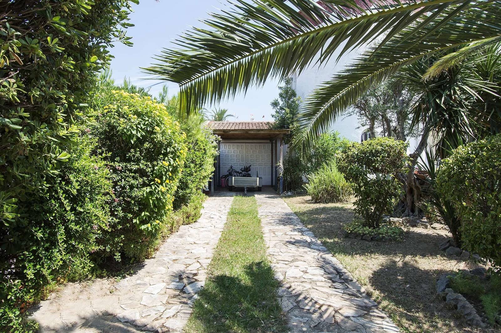 5 soverom Villa til salgs i Empuriabrava med svømmebasseng garasje - € 2 495 000 (Ref: 9759225)