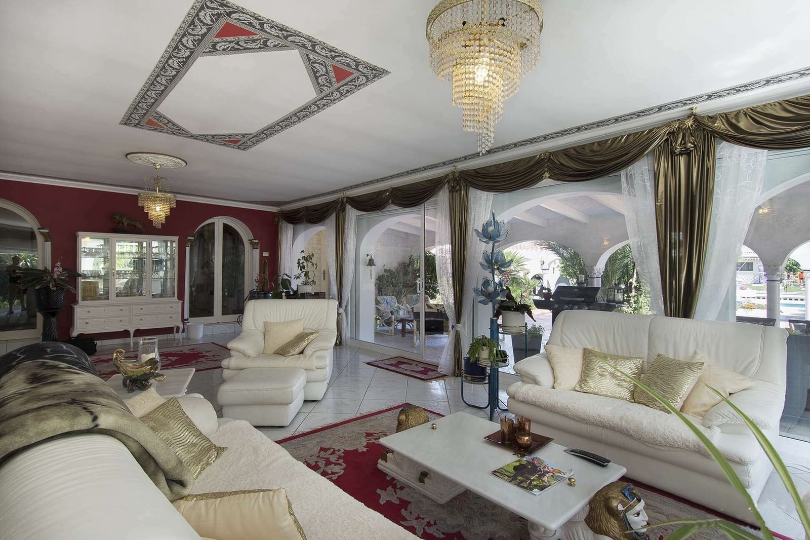 5 soverom Villa til salgs i Empuriabrava med svømmebasseng garasje - € 2 495 000 (Ref: 9759225)