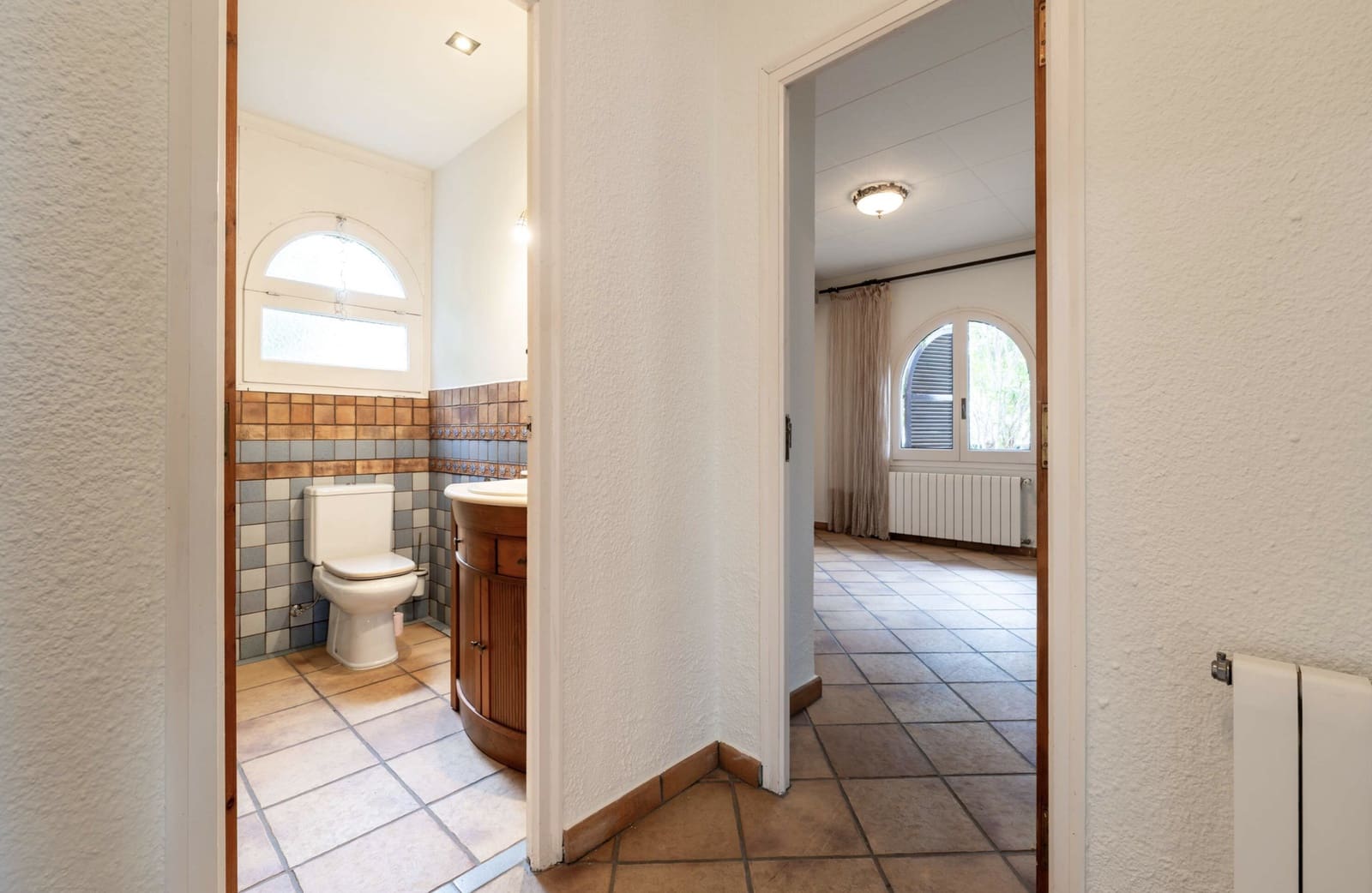 5 soveværelse Villa til salg i Empuriabrava med swimmingpool garage - € 1.590.000 (Ref: 9811431)