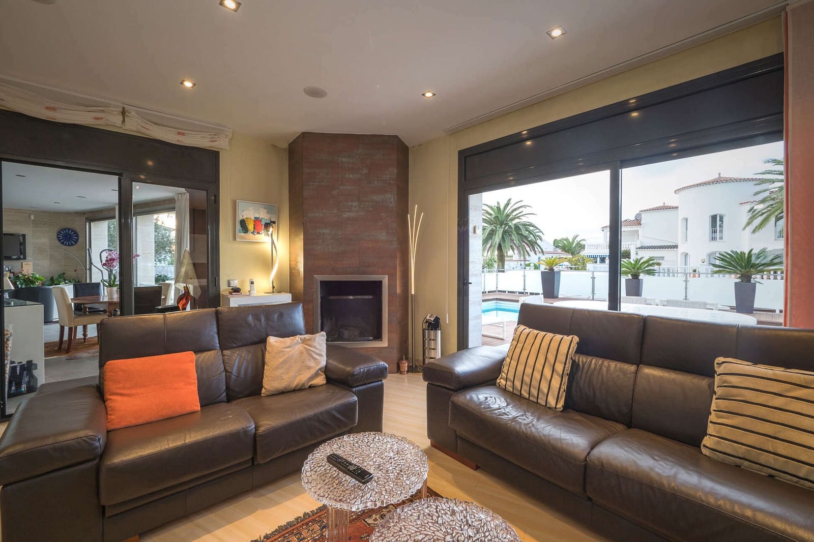 5 quarto Moradia para venda em Empuriabrava com piscina garagem - 1 380 000 € (Ref: 9815752)