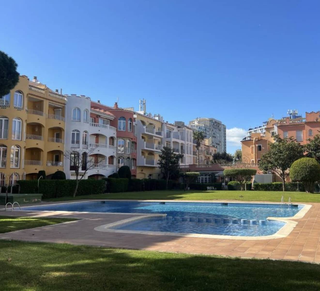 1 soveværelse Lejlighed til salg i Empuriabrava - € 145.000 (Ref: 9833515)
