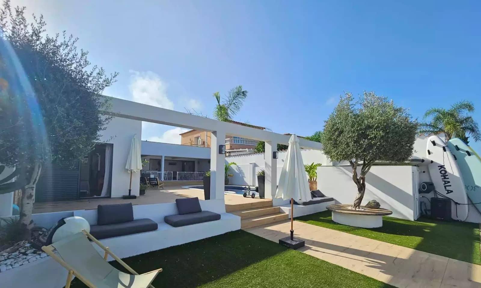 6 quarto Moradia para venda em Empuriabrava com piscina garagem - 1 399 000 € (Ref: 9859730)