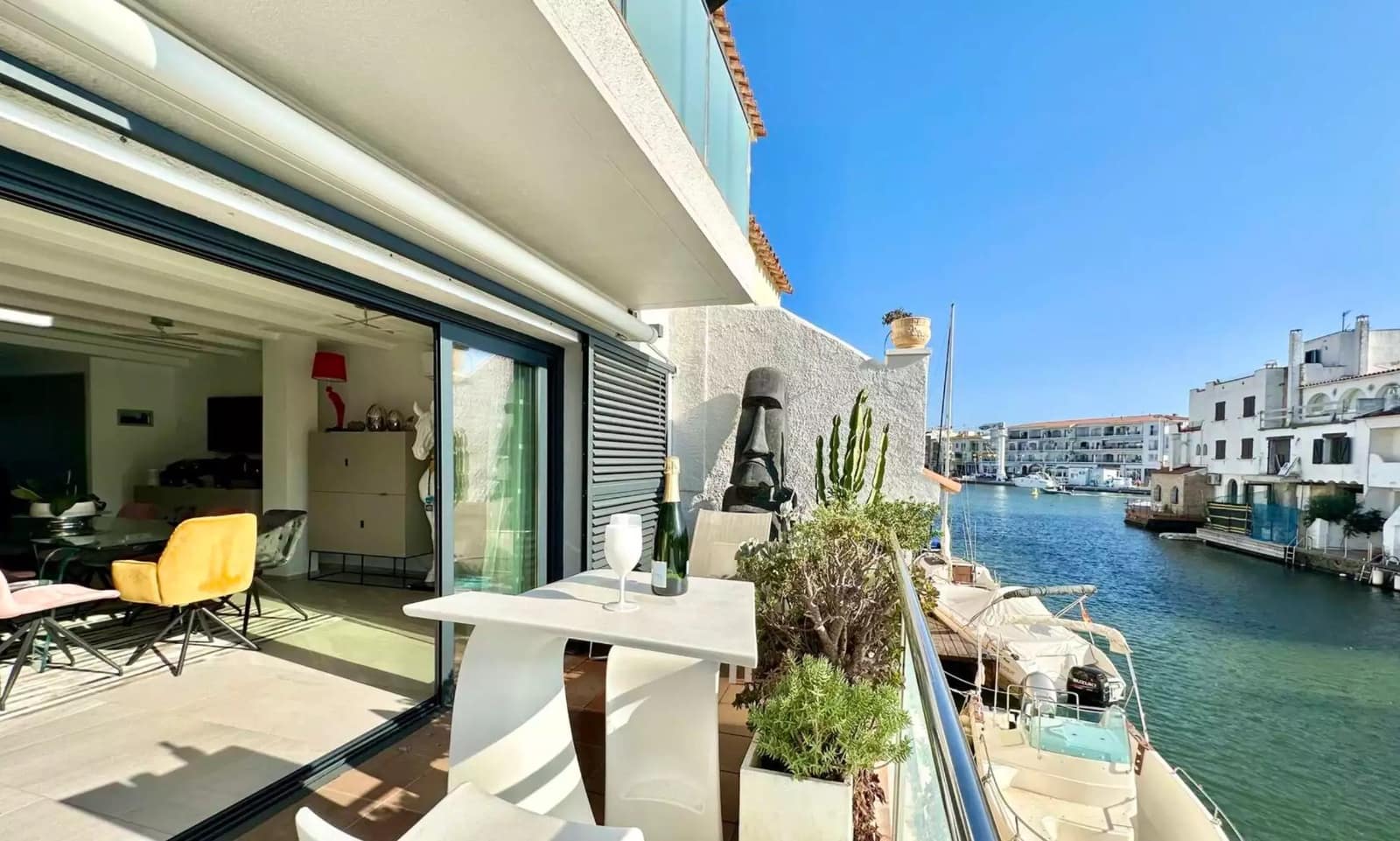 6 slaapkamer Villa te koop in Empuriabrava met zwembad garage - € 1.650.000 (Ref: 9859731)