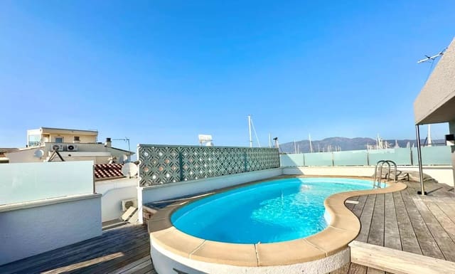 6 slaapkamer Villa te koop in Empuriabrava, Castelló d'Empúries met zwembad garage - € 1.650.000 (Ref: 9859731)
