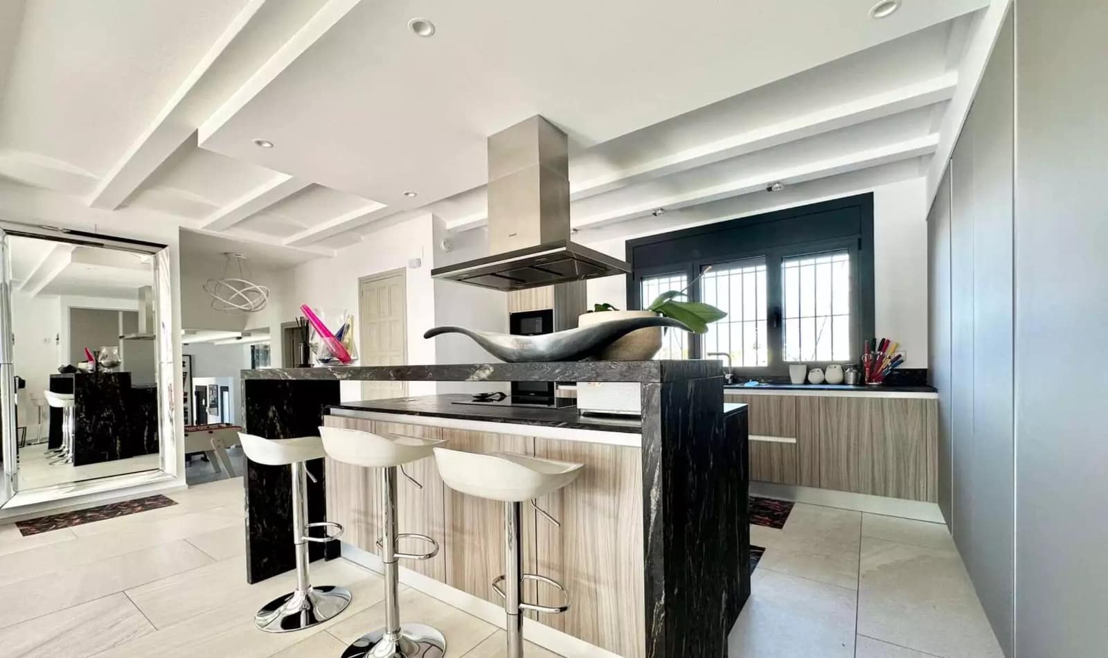 6 slaapkamer Villa te koop in Empuriabrava met zwembad garage - € 1.650.000 (Ref: 9859731)