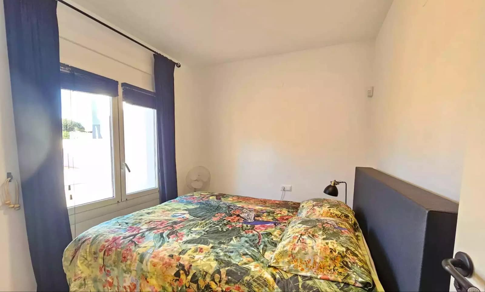 4 sypialnia Willa na sprzedaż w Empuriabrava z basenem garażem - 1 490 000 € (Ref: 9859732)