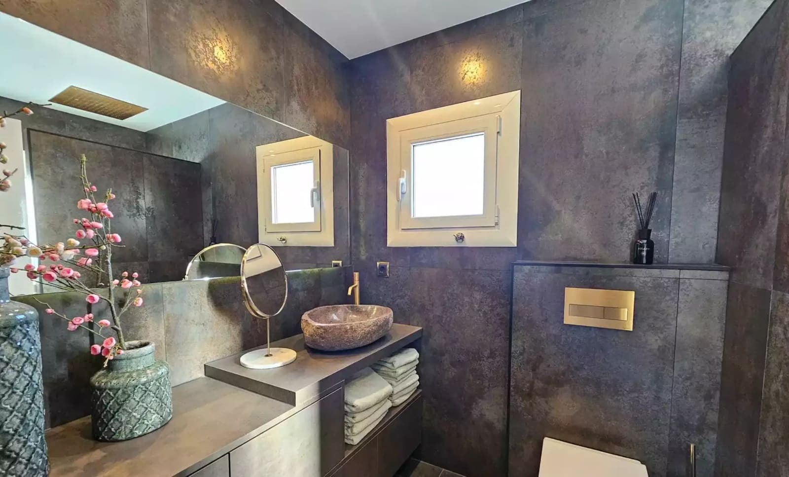 4 sypialnia Willa na sprzedaż w Empuriabrava z basenem garażem - 1 490 000 € (Ref: 9859732)