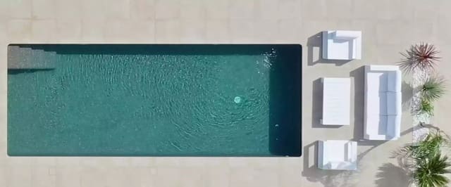 4 soveværelse Villa til salg i Empuriabrava, Castelló d'Empúries med swimmingpool garage - € 1.185.000 (Ref: 9861721)