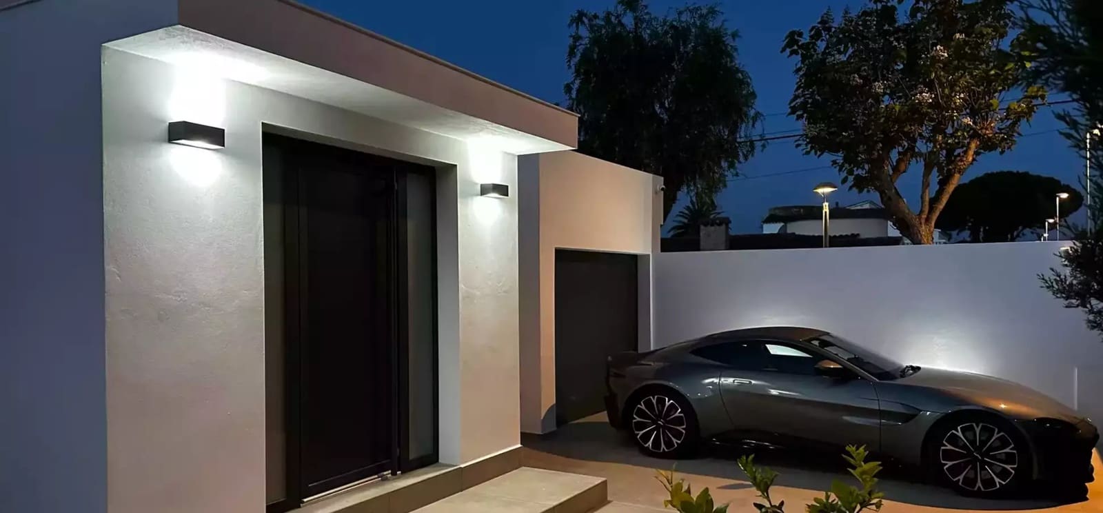 4 sypialnia Willa na sprzedaż w Empuriabrava z basenem garażem - 1 185 000 € (Ref: 9861721)