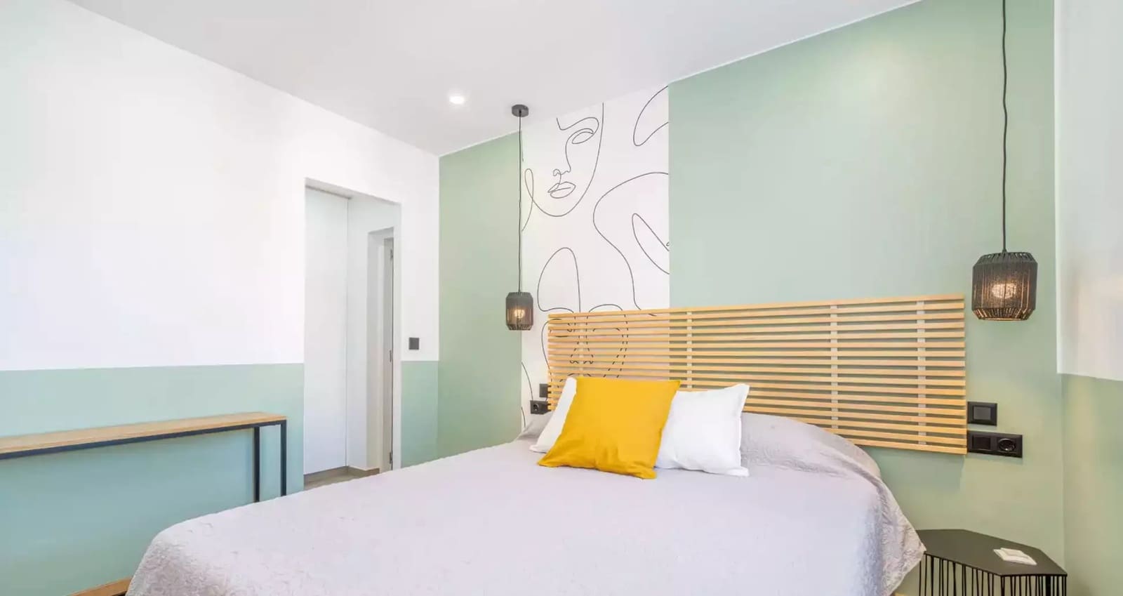 4 sypialnia Willa na sprzedaż w Empuriabrava z basenem garażem - 1 185 000 € (Ref: 9861721)