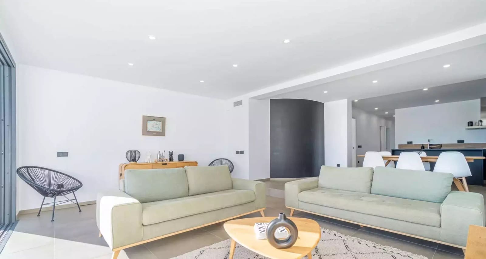 4 sypialnia Willa na sprzedaż w Empuriabrava z basenem garażem - 1 185 000 € (Ref: 9861721)