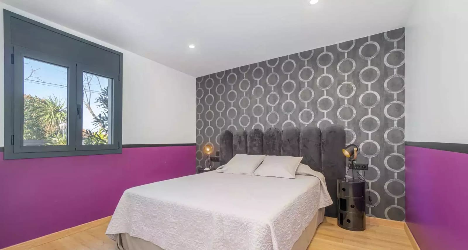 4 sypialnia Willa na sprzedaż w Empuriabrava z basenem garażem - 1 185 000 € (Ref: 9861721)
