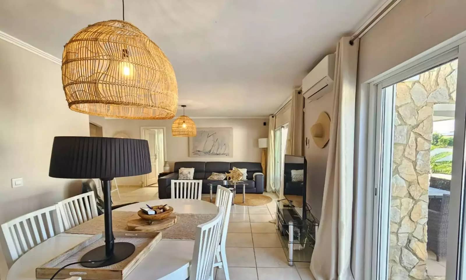 3 soveværelse Villa til salg i Empuriabrava med swimmingpool garage - € 925.000 (Ref: 9865019)