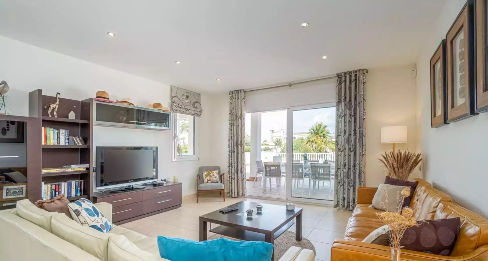4 Zimmer Villa zu verkaufen in Empuriabrava mit Pool Garage - 1.090.000 € (Ref: 9865021)