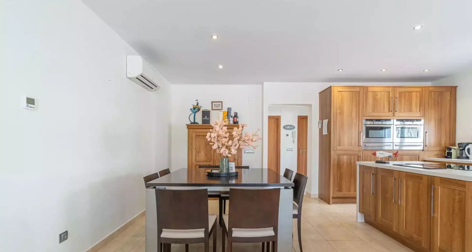 4 Zimmer Villa zu verkaufen in Empuriabrava mit Pool Garage - 1.090.000 € (Ref: 9865021)