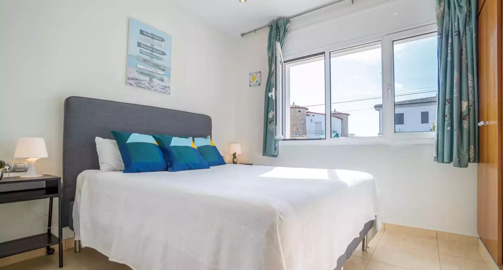 4 Zimmer Villa zu verkaufen in Empuriabrava mit Pool Garage - 1.090.000 € (Ref: 9865021)