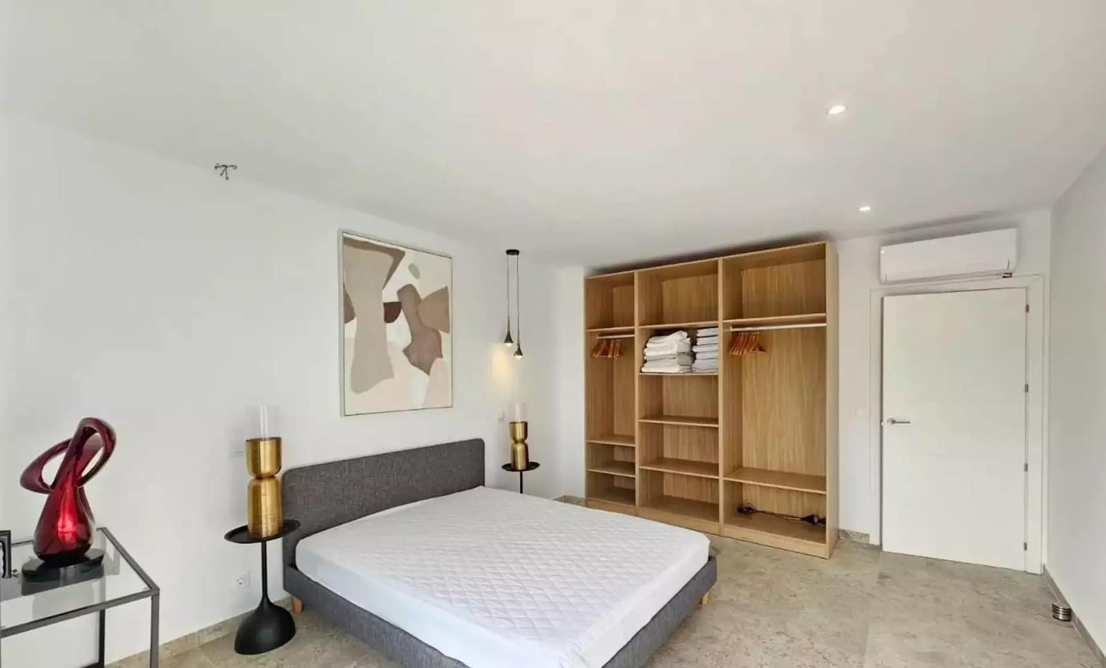 Chalet de 3 habitaciones en Empuriabrava en venta con piscina garaje - 1.090.000 € (Ref: 9865022)
