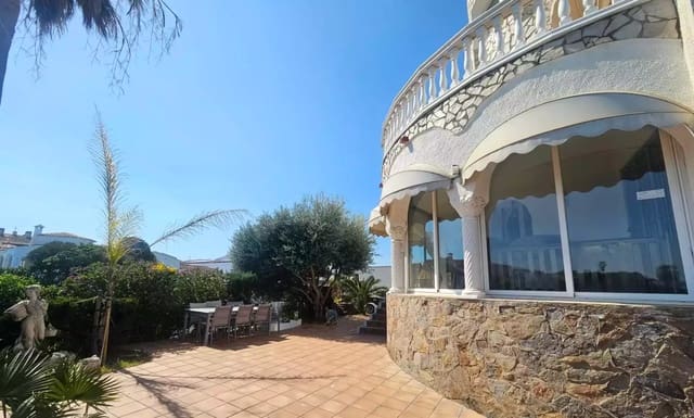 6 sypialnia Dom na sprzedaż w Empuriabrava, Castelló d'Empúries z garażem - 795 000 € (Ref: 9866817)