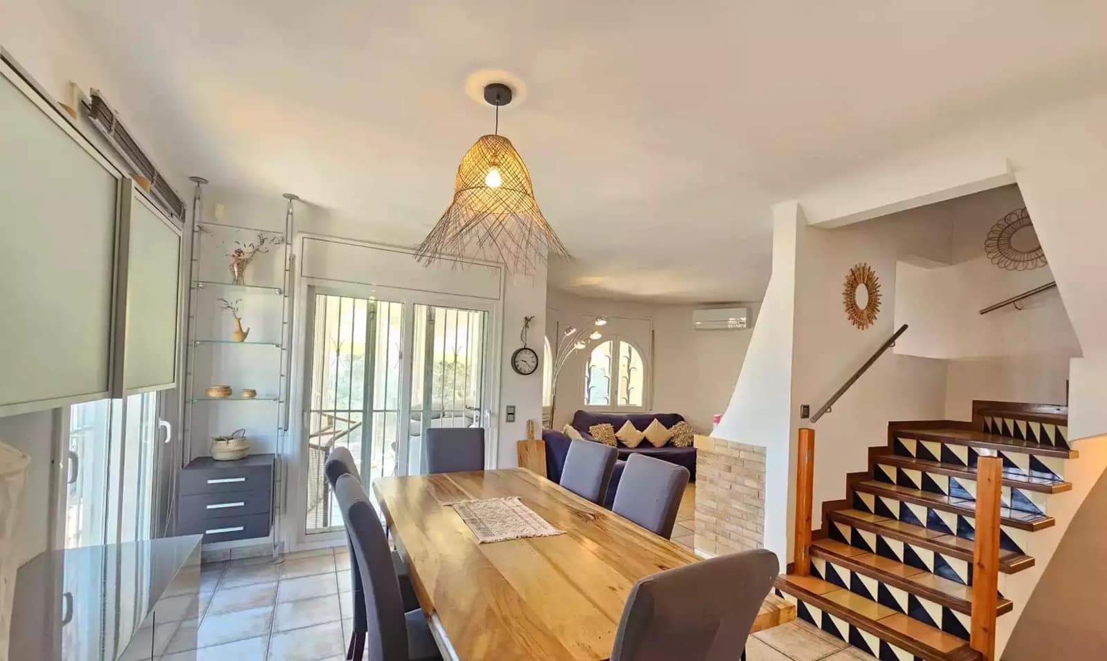 6 bedroom Townhouse for sale in Empuriabrava with garage - € 795,000 (Ref: 9866817)