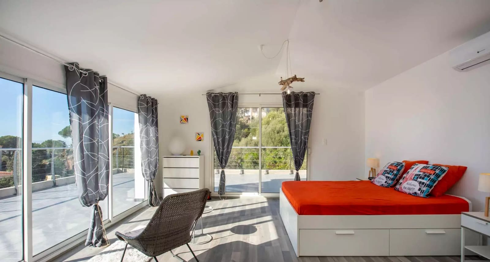 5 bedroom Villa for sale in El Mas Fumats with pool garage - € 860,000 (Ref: 9873140)