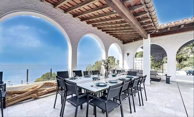 6 soveværelse Villa til salg i Roses med swimmingpool garage - € 2.490.000 (Ref: 9873141)
