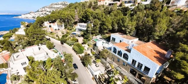 6 soveværelse Villa til salg i Roses med swimmingpool garage - € 2.490.000 (Ref: 9873141)
