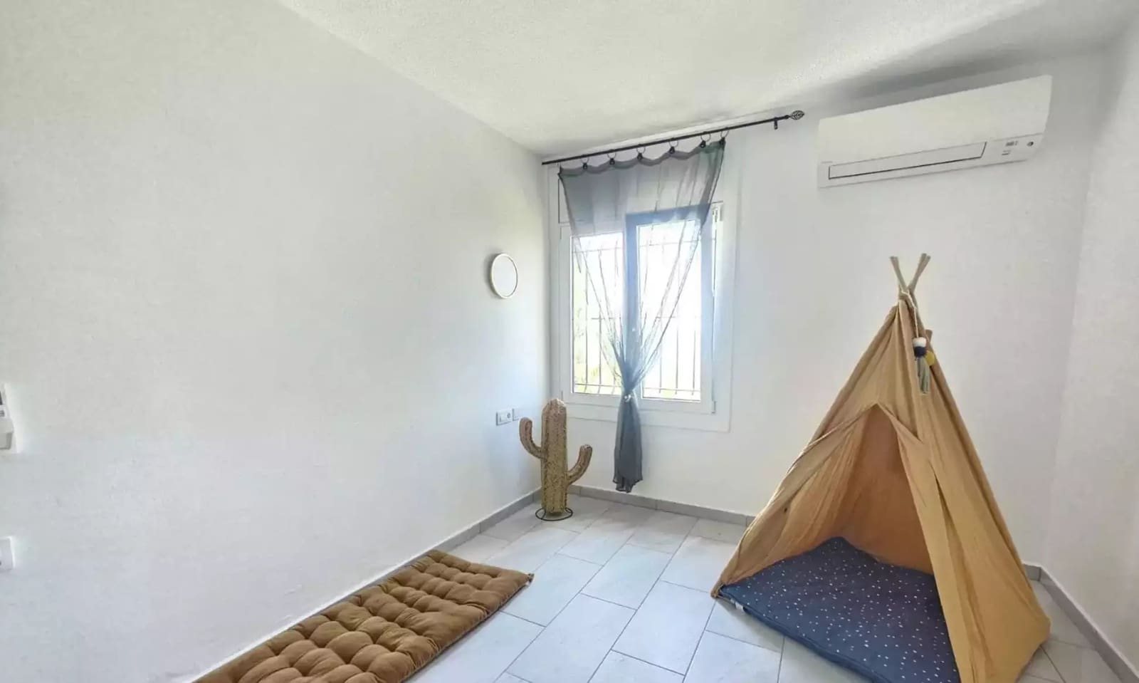 6 slaapkamer Villa te koop in Roses met zwembad garage - € 2.490.000 (Ref: 9873141)