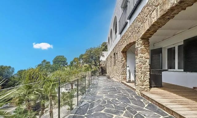 6 soveværelse Villa til salg i Roses med swimmingpool garage - € 2.490.000 (Ref: 9873141)