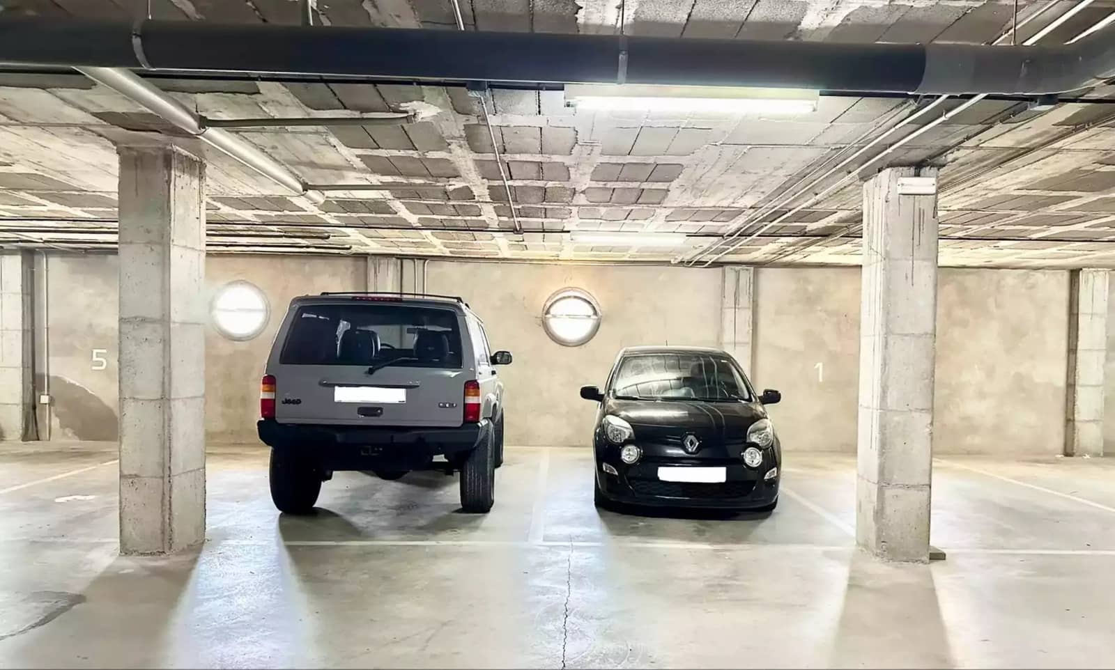 4 makuuhuone Asunto myytävänä paikassa Empuriabrava mukana uima-altaan 
autotalli - 599 000 € (Ref: 9875922)