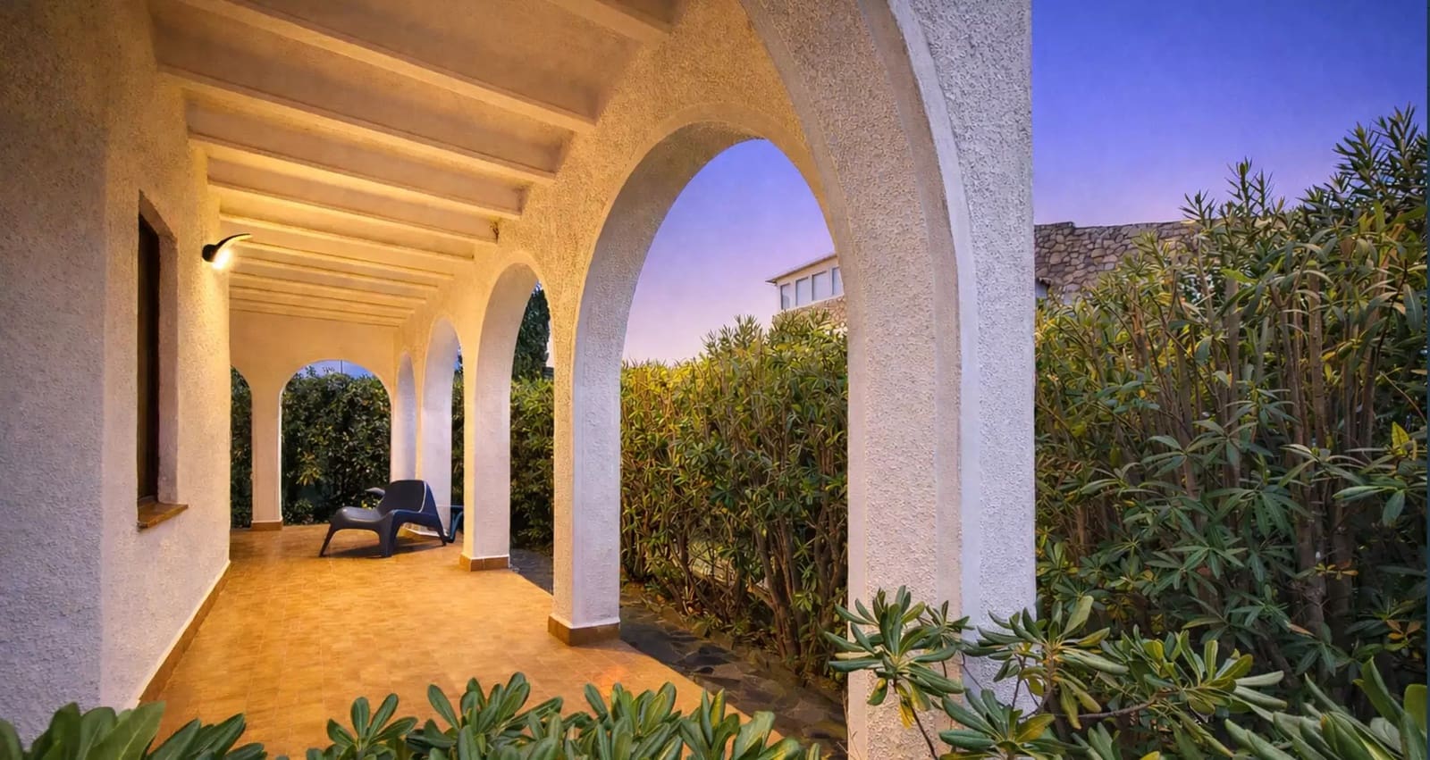 3 bedroom Villa for sale in Empuriabrava with garage - € 550,000 (Ref: 9875926)