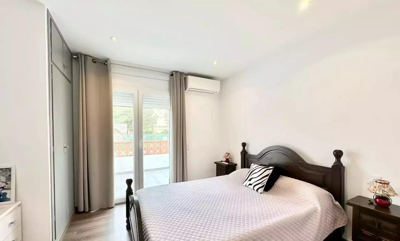 3 bedroom Townhouse for sale in Santa Margarida with garage - € 460,000 (Ref: 9875927)