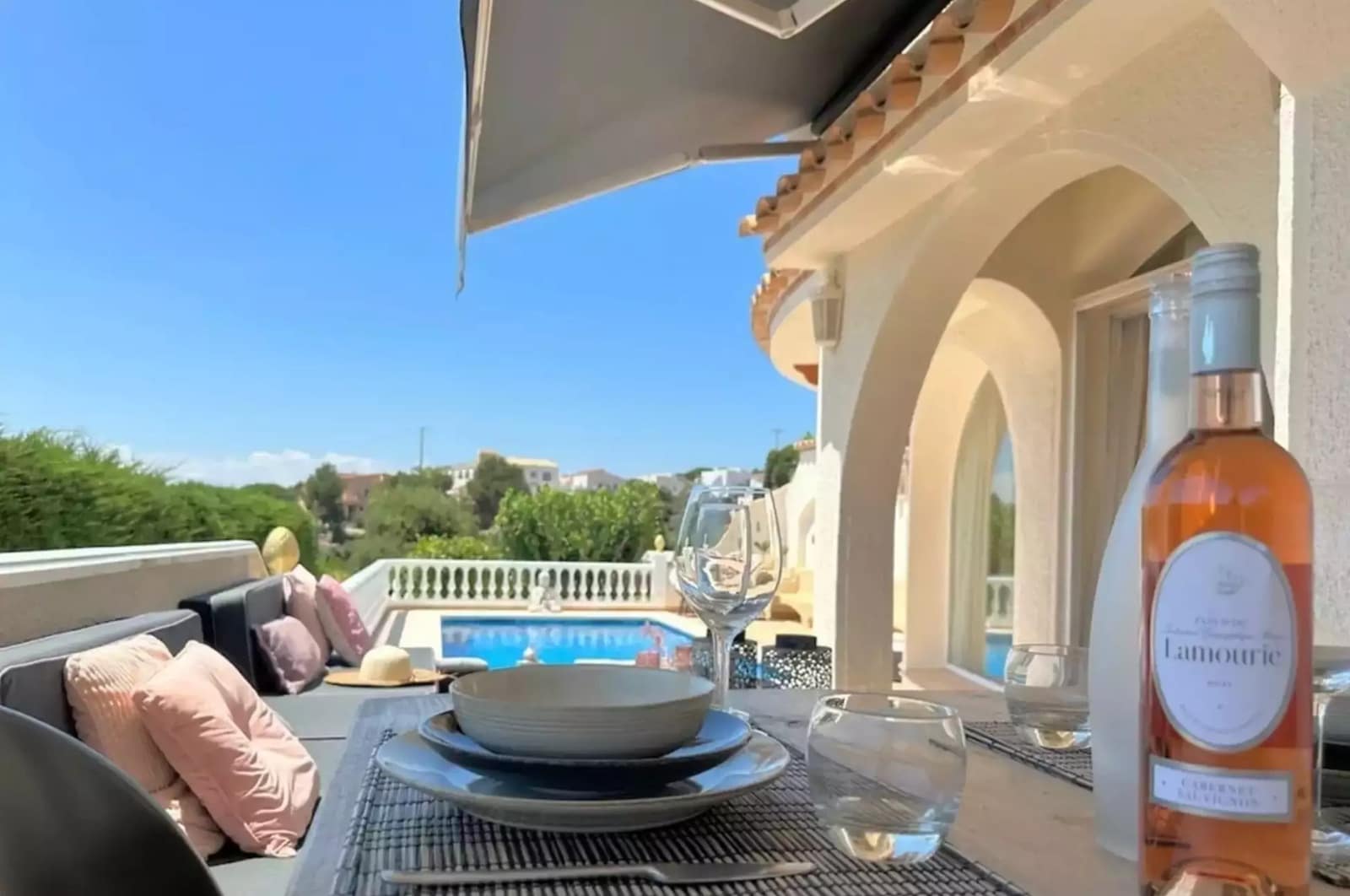 3 bedroom Villa for sale in El Mas Fumats with pool garage - € 825,000 (Ref: 9875928)