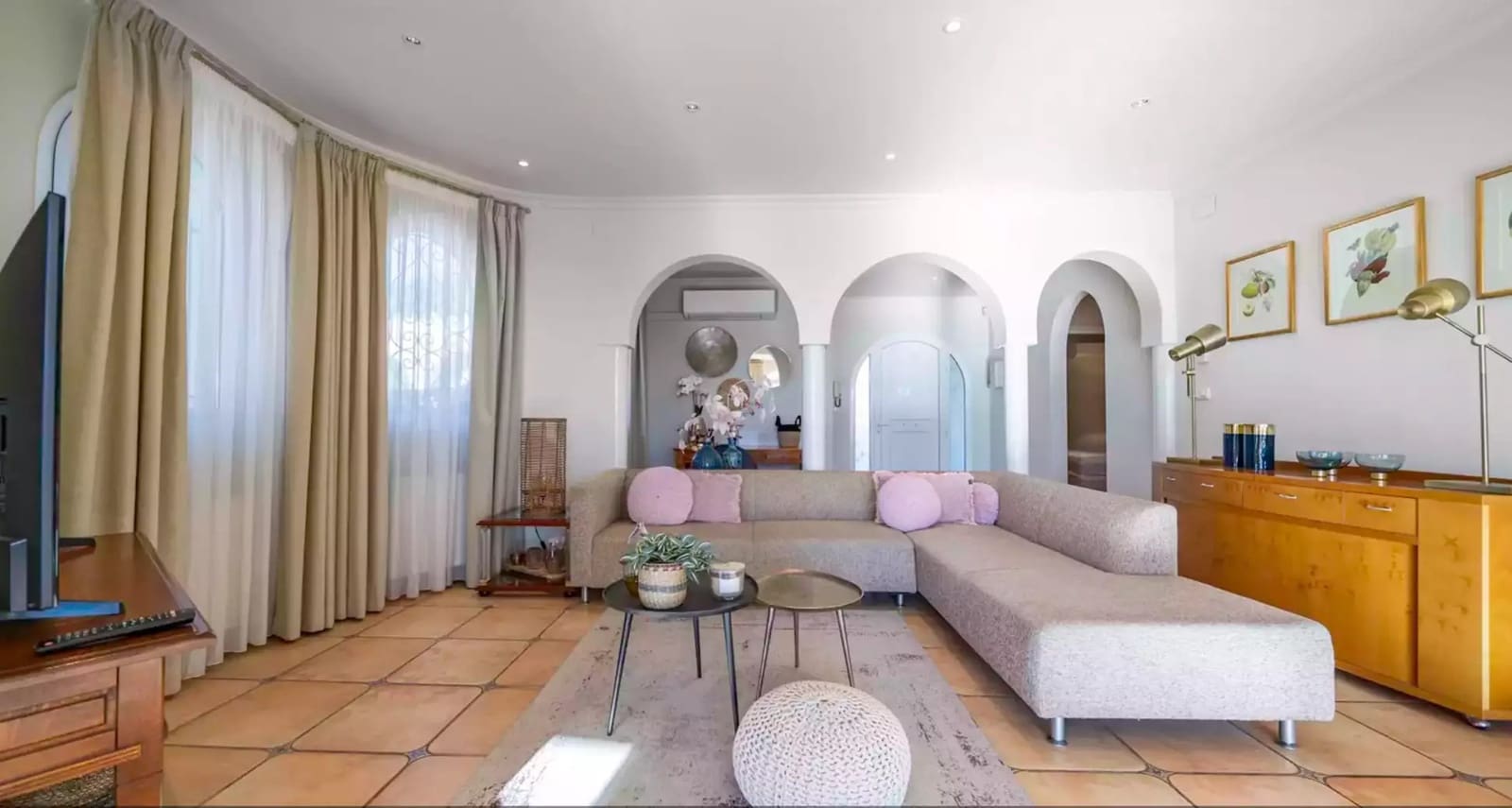 3 bedroom Villa for sale in El Mas Fumats with pool garage - € 825,000 (Ref: 9875928)