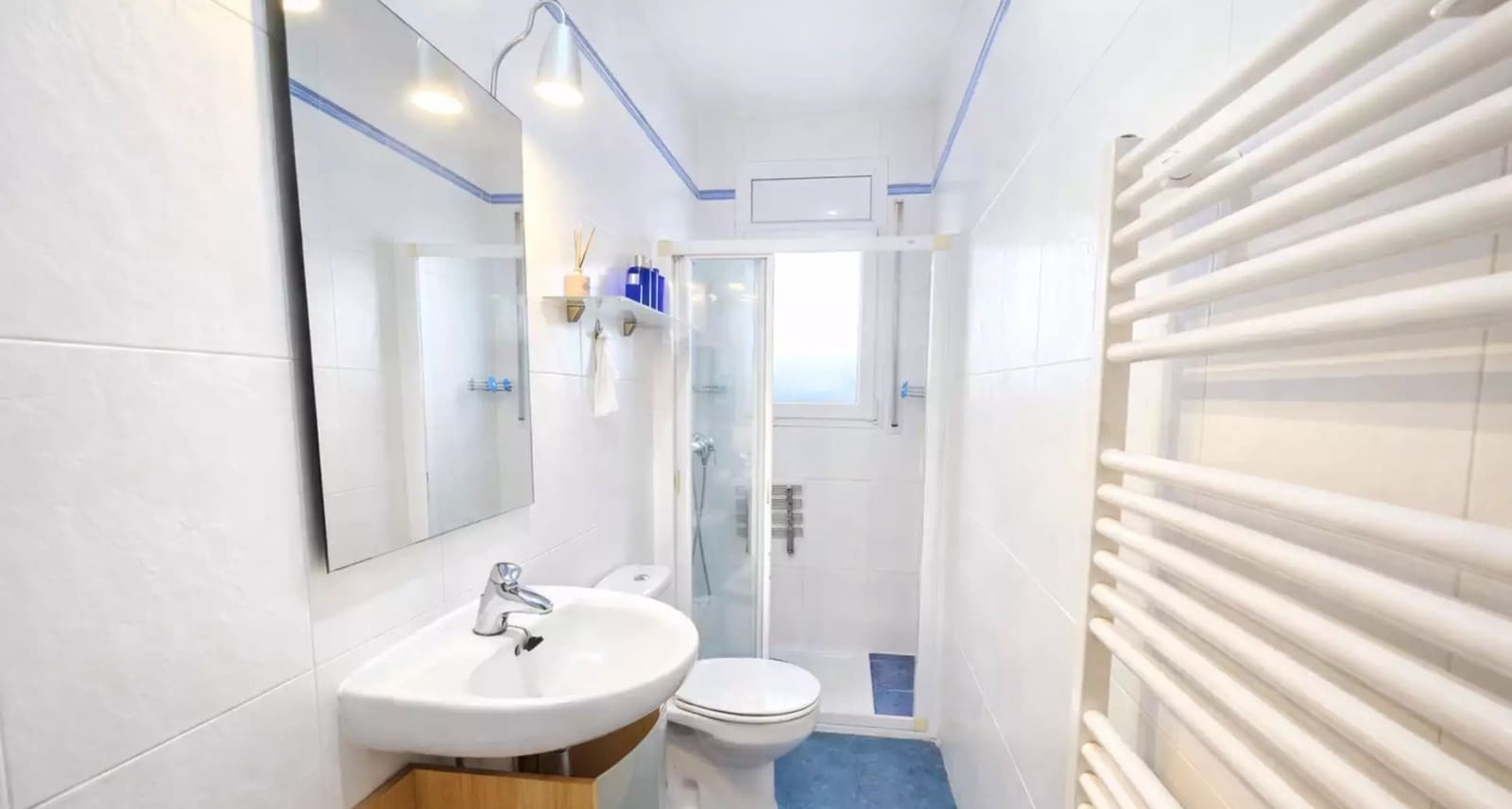 4 bedroom Villa for sale in Empuriabrava with pool garage - € 790,000 (Ref: 9875929)