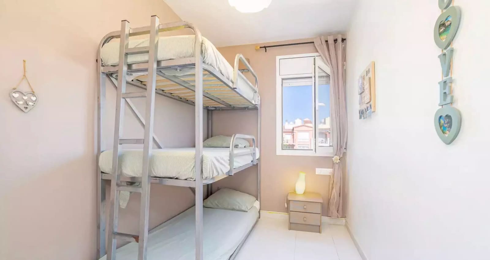 3 soveværelse Lejlighed til salg i Empuriabrava med garage - € 490.000 (Ref: 9878233)