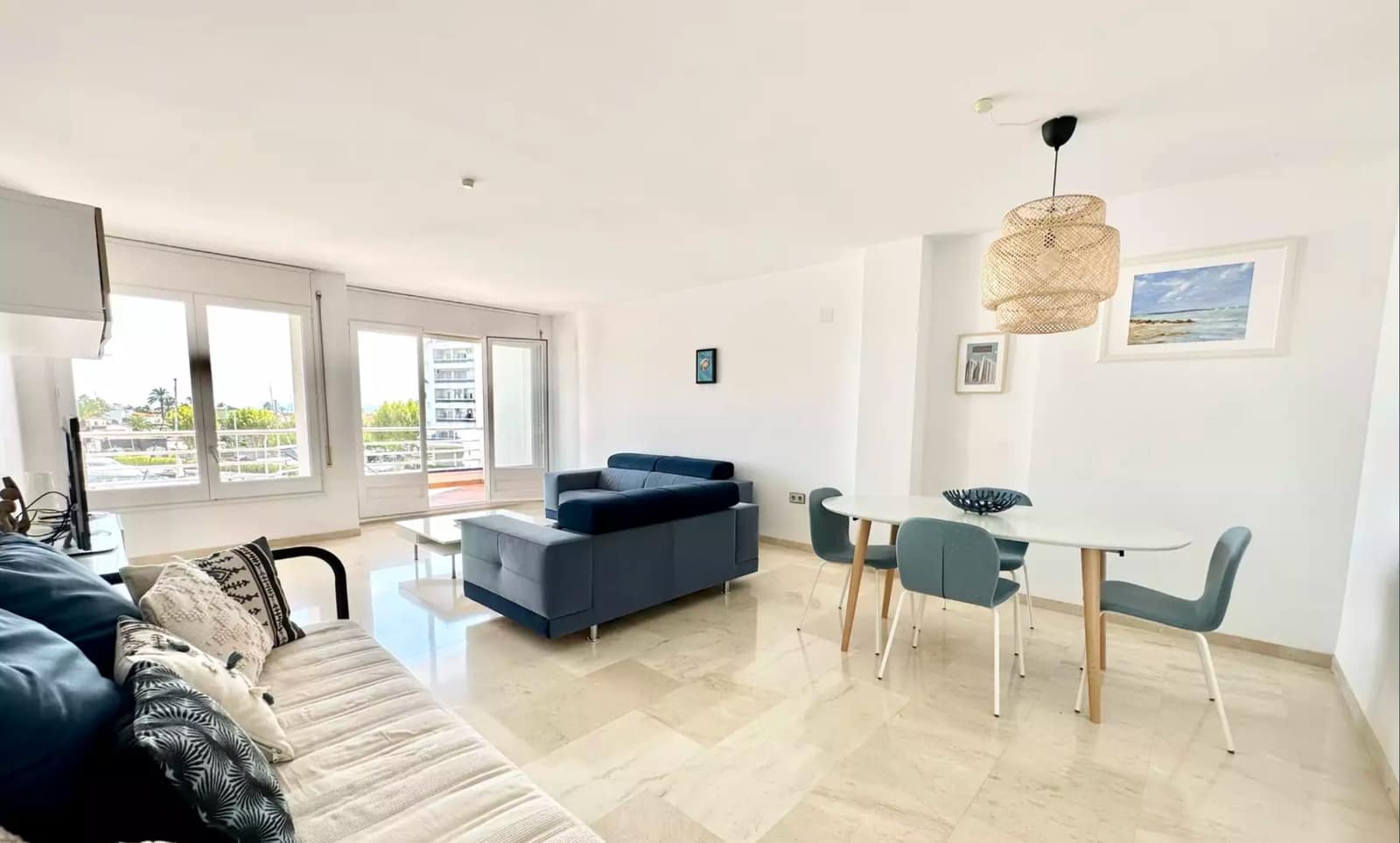 3 chambre Appartement à vendre à Empuriabrava avec piscine garage - 470 000 € (Ref: 9880752)