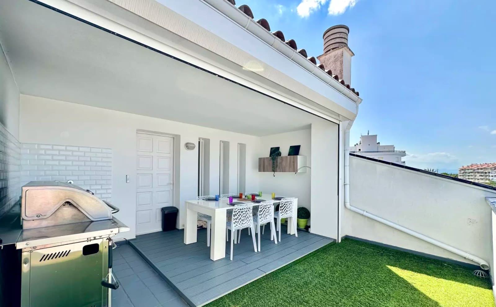 3 chambre Appartement à vendre à Empuriabrava avec piscine garage - 470 000 € (Ref: 9880752)