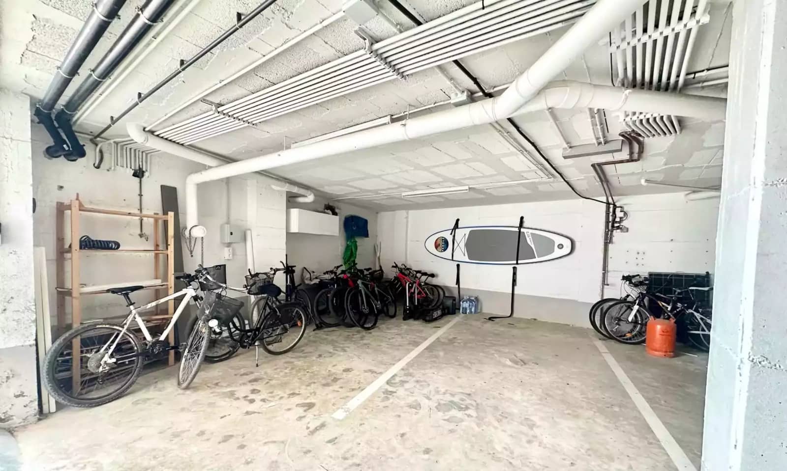 3 chambre Appartement à vendre à Empuriabrava avec piscine garage - 470 000 € (Ref: 9880752)