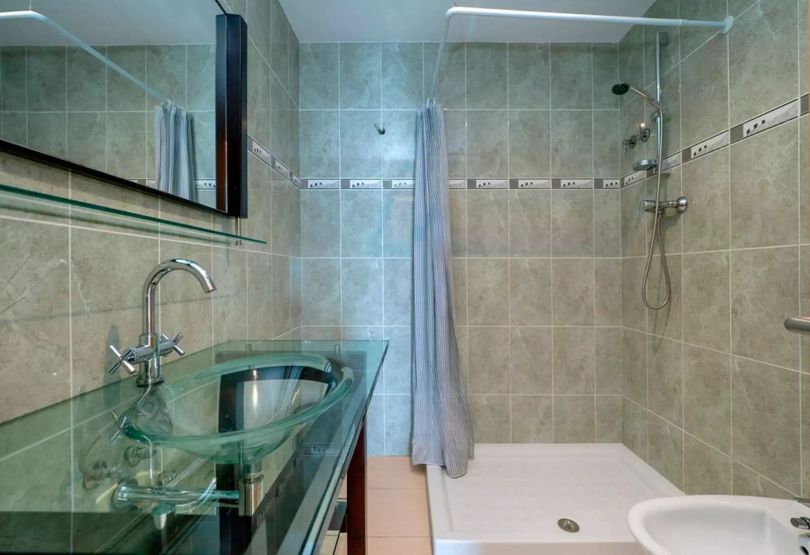 3 soveværelse Villa til salg i Empuriabrava med swimmingpool garage - € 420.000 (Ref: 9890026)