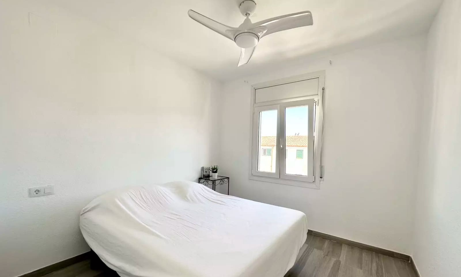 Casa de 4 habitaciones en Empuriabrava en venta con garaje - 470.000 € (Ref: 9890027)