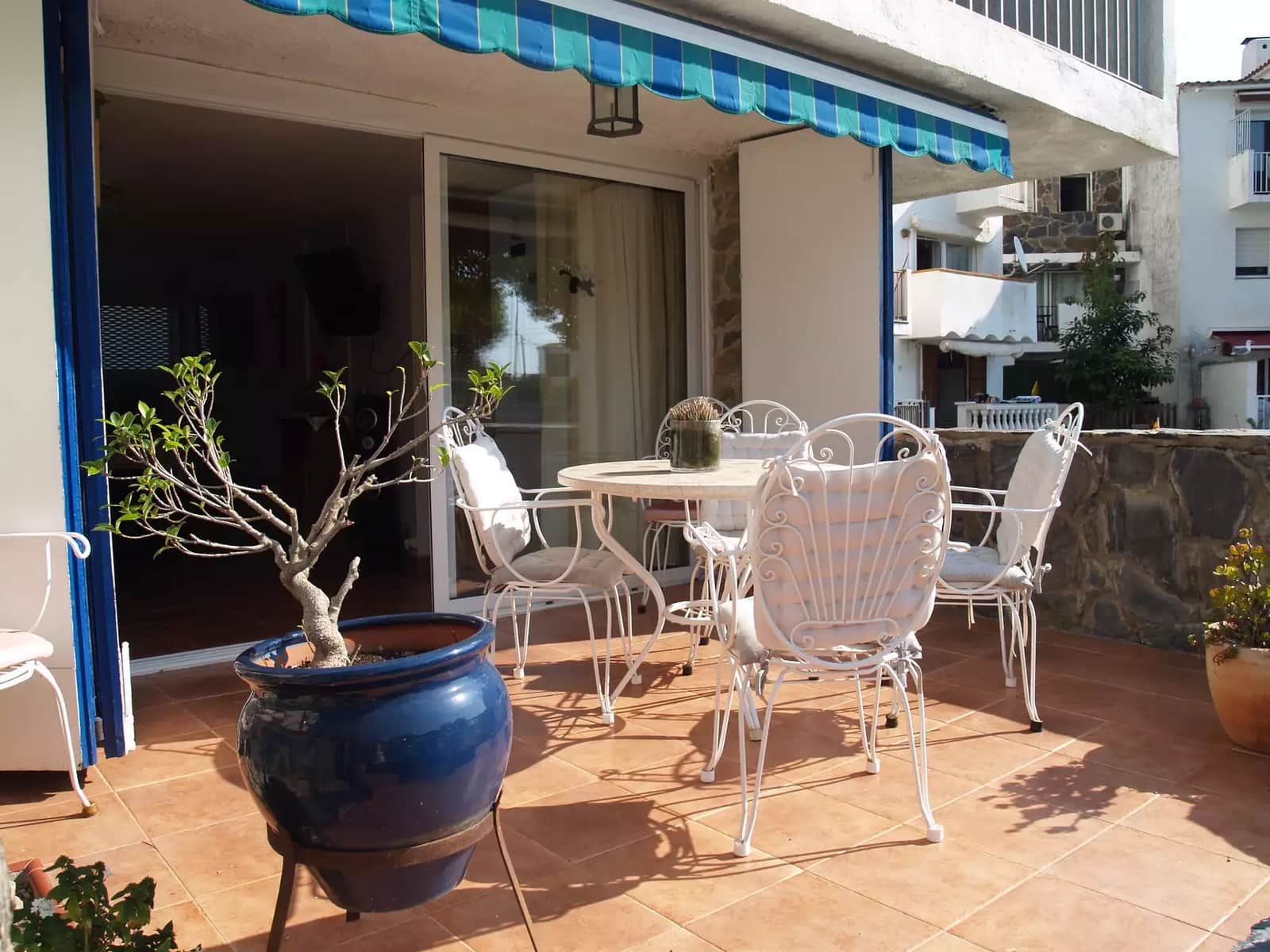 4 soveværelse Byhus til salg i Empuriabrava med garage - € 360.000 (Ref: 9890028)