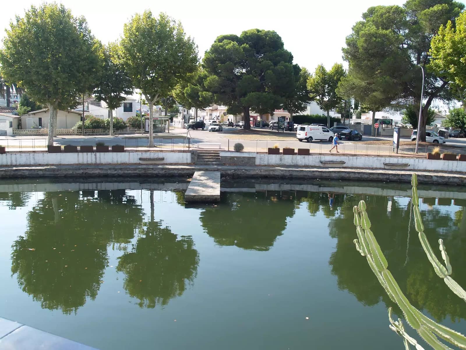 4 soveværelse Byhus til salg i Empuriabrava med garage - € 360.000 (Ref: 9890028)