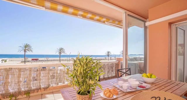 Piso de 3 habitaciones en Empuriabrava, Castelló d'Empúries en venta - 340.000 € (Ref: 9906886)