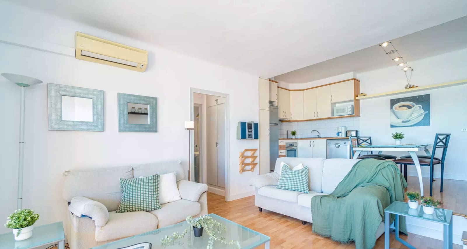 3 bedroom Flat for sale in Empuriabrava - € 340,000 (Ref: 9906886)