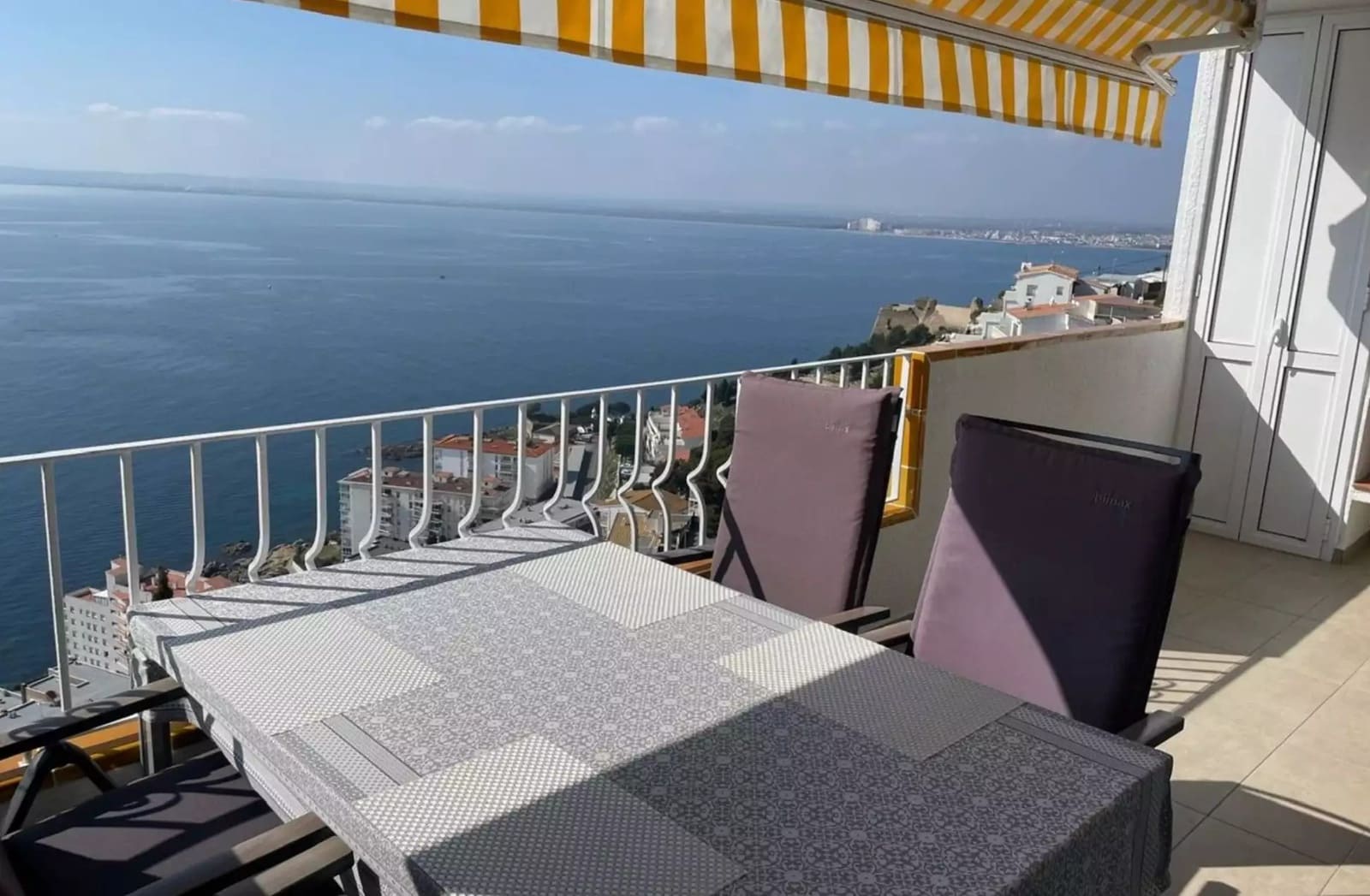2 sypialnia Mieszkanie na sprzedaż w Roses - 310 000 € (Ref: 9910474)