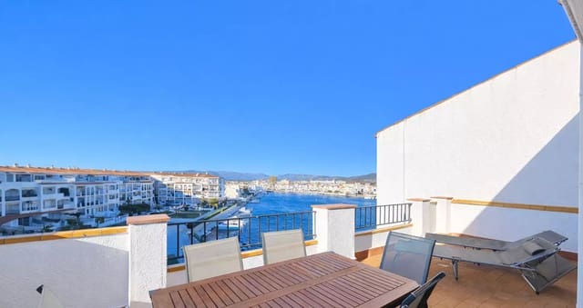3 soveværelse Lejlighed til salg i Empuriabrava, Castelló d'Empúries med garage - € 275.000 (Ref: 9910477)