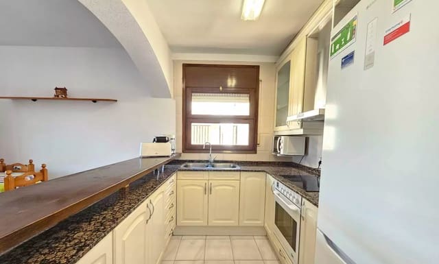 3 soveværelse Lejlighed til salg i Empuriabrava, Castelló d'Empúries med garage - € 275.000 (Ref: 9910477)