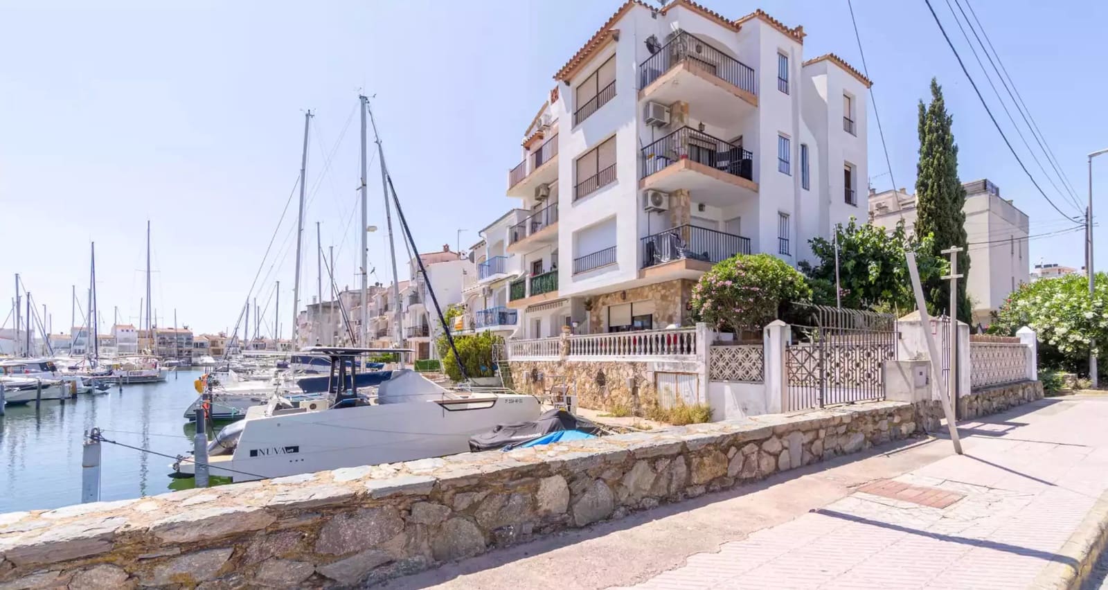 2 makuuhuone Asunto myytävänä paikassa Empuriabrava - 260 000 € (Ref: 9910478)